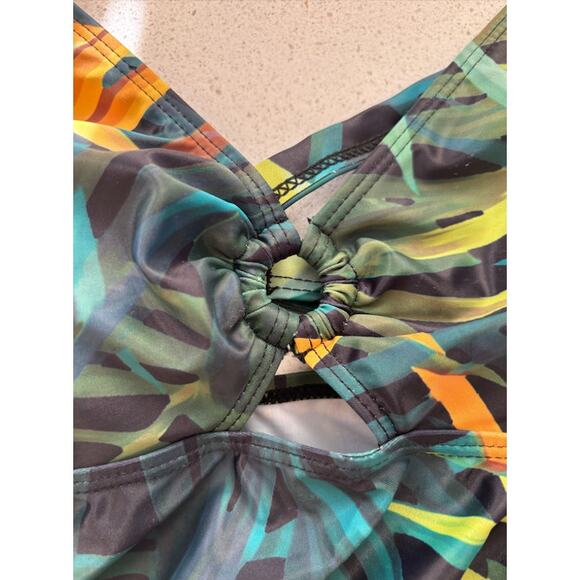 Jollkichay Tummy Control Swim top - top only NWT - Picture 3 of 5